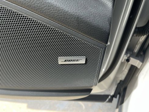 Used 2023 Porsche Cayenne AWD/4WD image 20