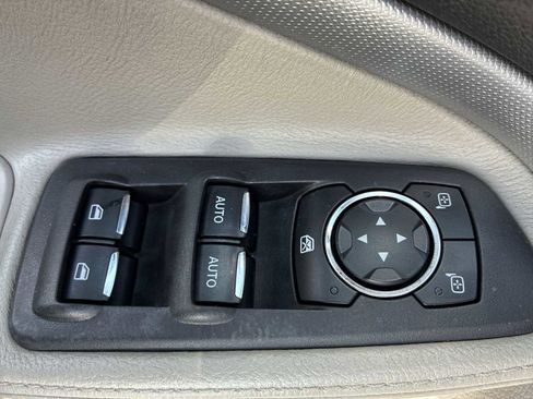 Used 2011 Ford Explorer XLT w/ 202A Rapid Spec Order Code AWD/4WD image 15