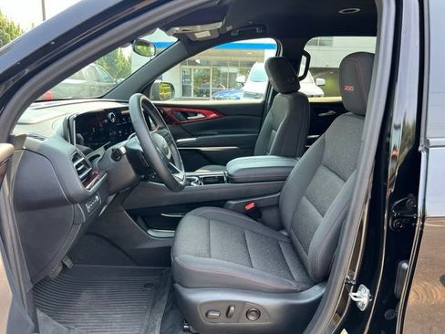 Used 2024 Chevrolet Traverse Z71 w/ LPO, Floor Liner Package AWD/4WD image 19