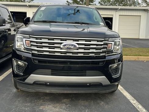 Used 2020 Ford Expedition Max Limited image 8