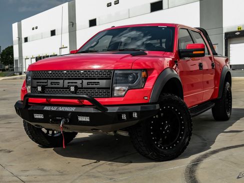 Used 2013 Ford F150 Raptor w/ Luxury Equipment Group AWD/4WD image 4