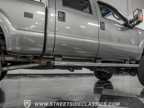 Used 2011 Ford F250 XLT w/ XLT Appearance Pkg image 33