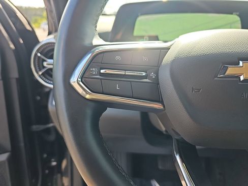 Used 2025 Chevrolet Equinox LT FWD image 21