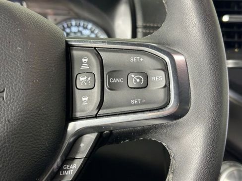 Used 2025 RAM 1500 Laramie image 30