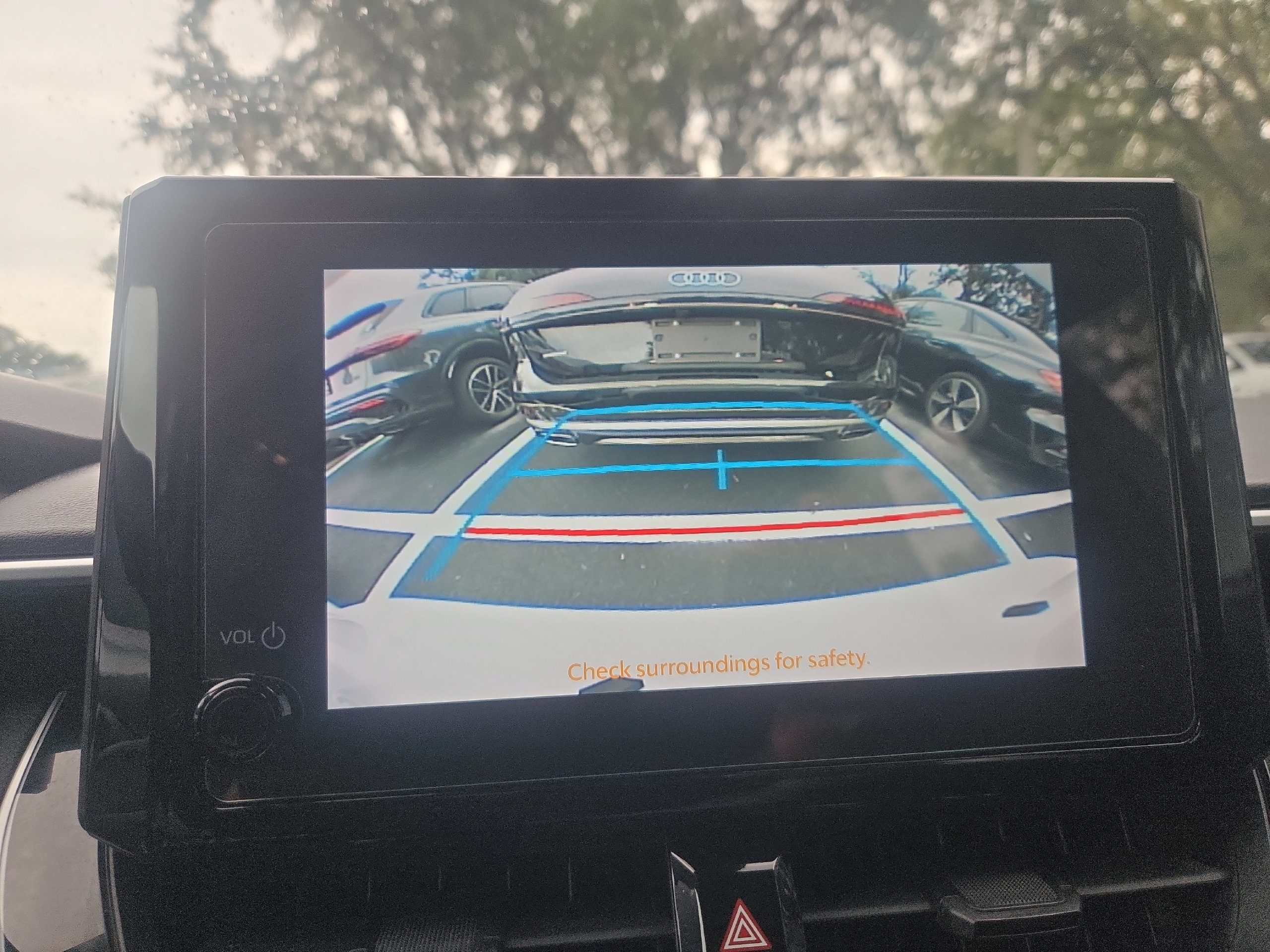Used 2024 Toyota Corolla LE FWD image 11