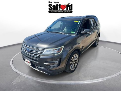 Used 2017 Ford Explorer Limited image 1