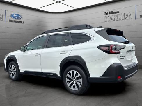 Used 2024 Subaru Outback Premium AWD/4WD image 8