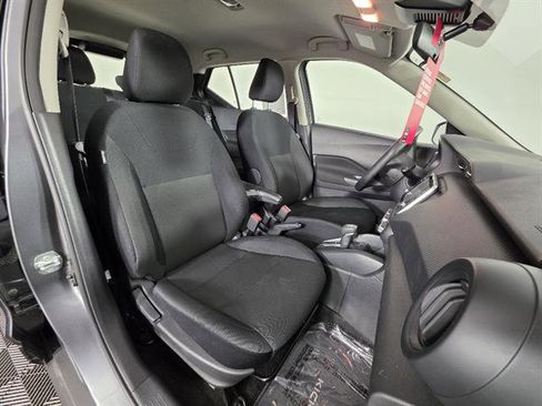 Used 2024 Nissan Kicks S FWD image 14