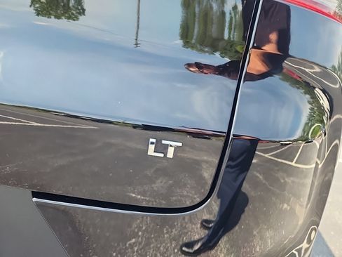 Used 2021 Chevrolet TrailBlazer LT w/ Sun and Liftgate Package FWD image 13