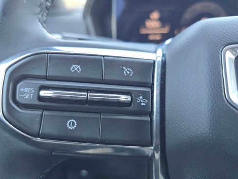 Used 2025 GMC Terrain Elevation image 31