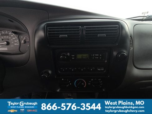 Used 2001 Ford Ranger 2WD Regular Cab image 10