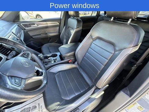 Used 2021 Volkswagen Atlas Cross Sport SEL Premium image 13