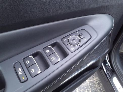 Used 2022 Hyundai Santa Fe Limited image 18