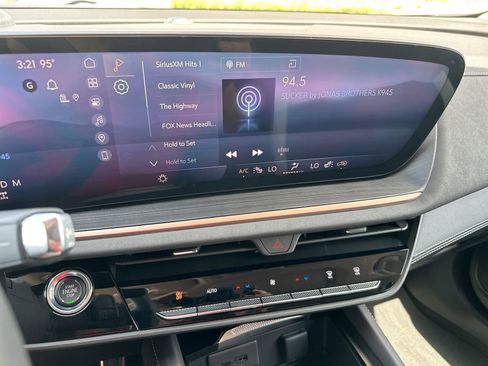 New 2025 Buick Envision Sport Touring image 16