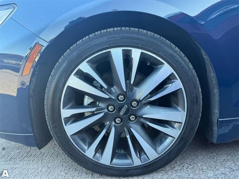 Used 2019 Lincoln MKZ Reserve w/ Luxury Package image 6