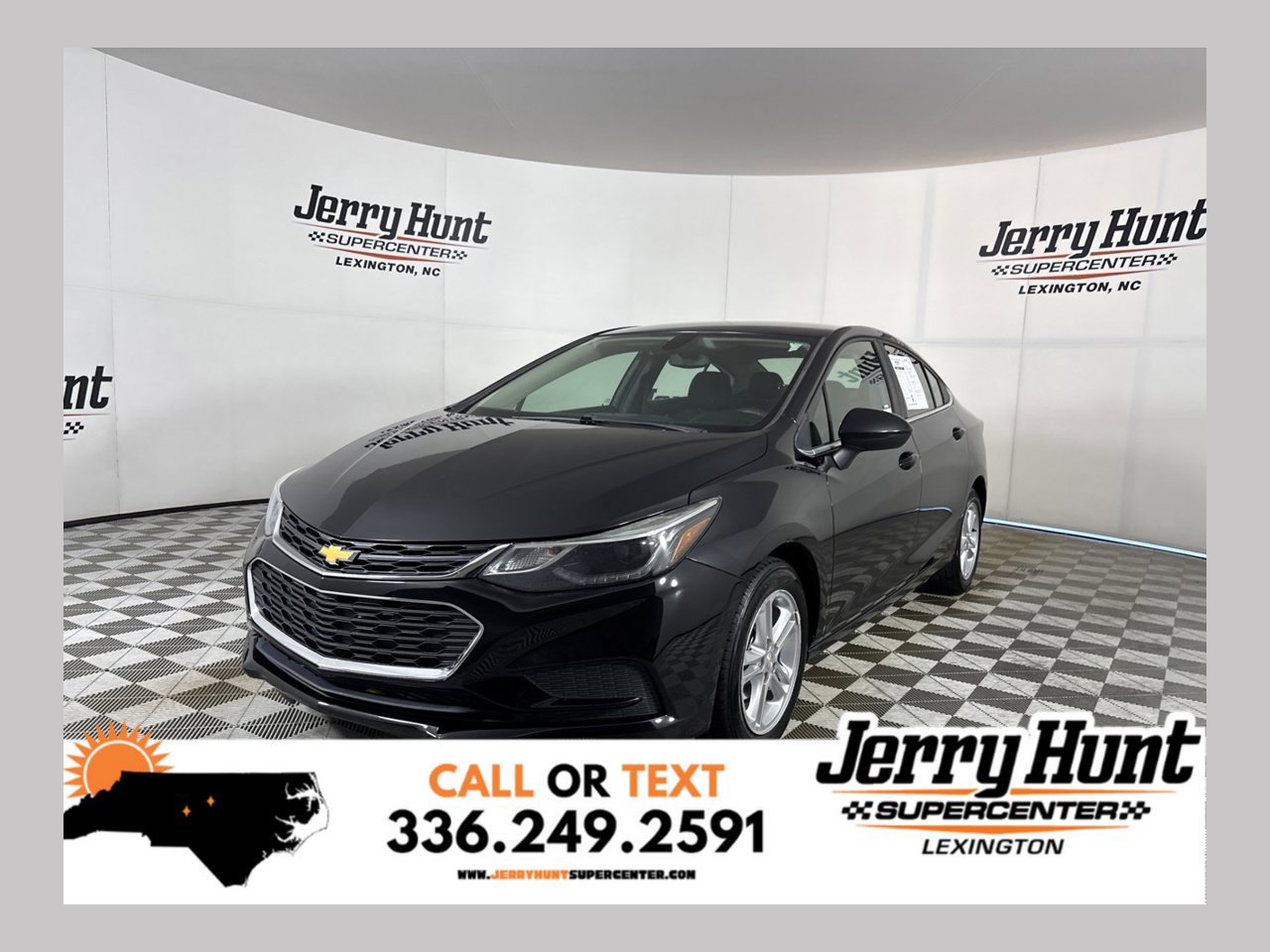 Used 2018 Chevrolet Cruze LT w/ LT Fleet Convenience Package FWD image 1