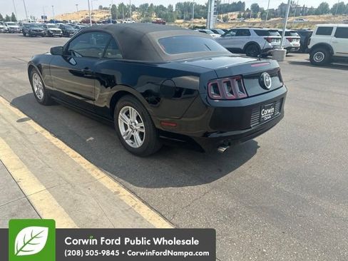 Used 2014 Ford Mustang Convertible w/ Equipment Group 102A RWD image 5