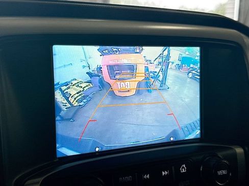 Used 2017 GMC Sierra 1500 SLE w/ SLE Value Package AWD/4WD image 14