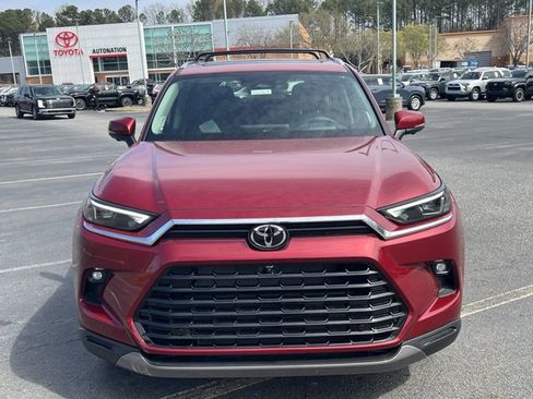 New 2026 Toyota Grand Highlander Platinum image 6