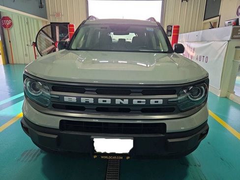 Used 2021 Ford Bronco Sport Big Bend w/ Big Bend Package (96B) AWD/4WD image 2
