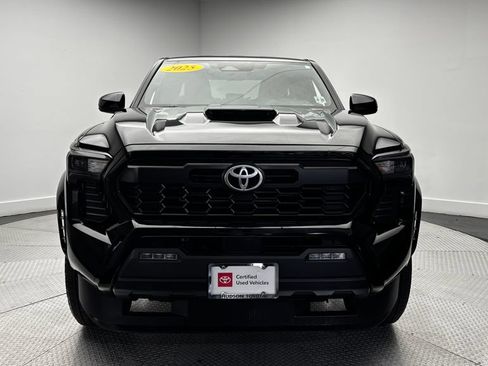 Used 2025 Toyota Tacoma TRD Sport AWD/4WD image 43