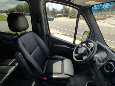 Used 2026 Mercedes-Benz Sprinter 2500 image 13
