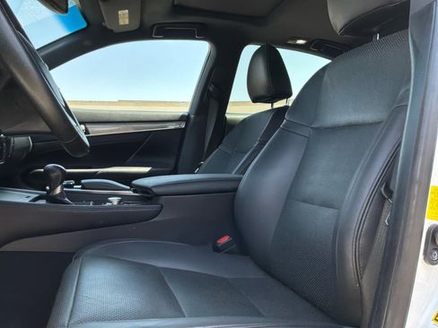 Used 2015 Lexus GS 350 w/ F Sport Package RWD image 18