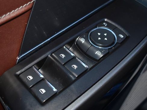 Used 2022 Ford F150 Lariat w/ Equipment Group 502A High image 15