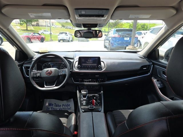 Used 2025 Nissan Rogue SV w/ Rock Creek Premium Package AWD/4WD image 14