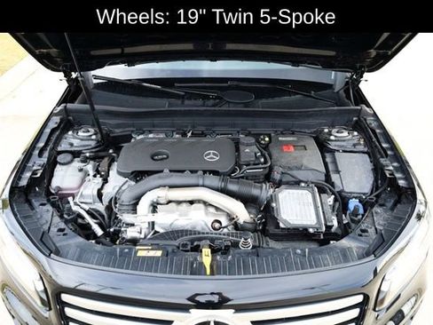 Used 2024 Mercedes-Benz GLB 250 image 12