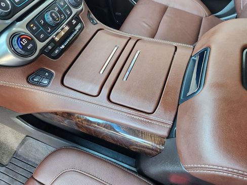 Used 2018 Chevrolet Tahoe Premier image 19