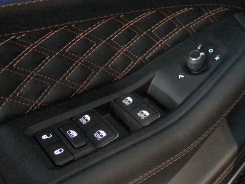 New 2025 Jeep Grand Cherokee Summit image 27