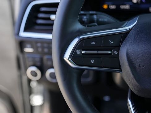 Used 2025 Chevrolet Tahoe Premier image 14