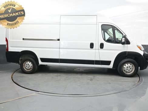 Used 2023 RAM ProMaster 2500 FWD image 9