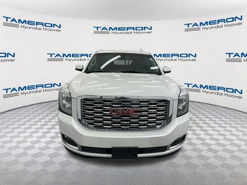 Used 2018 GMC Yukon Denali w/ Denali Ultimate Package AWD/4WD image 8