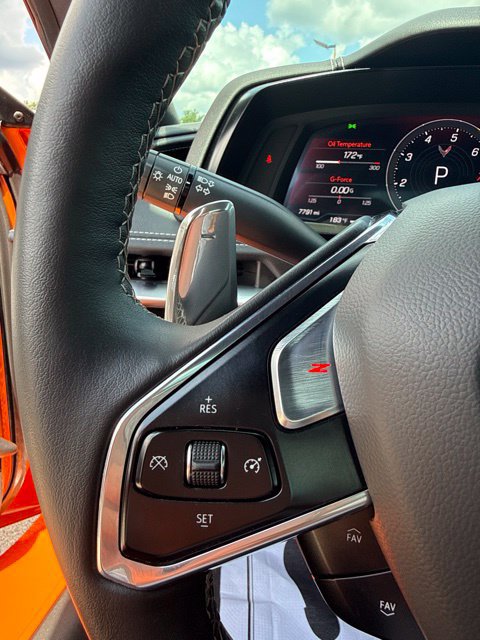 Used 2022 Chevrolet Corvette Stingray Preferred Conv w/ Z51 Performance Package RWD image 19