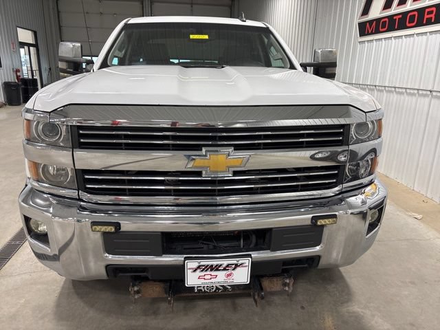 Used 2017 Chevrolet Silverado 2500 W/T w/ WT Convenience Package AWD/4WD image 7