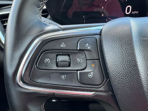 Used 2025 Buick Encore GX Avenir w/ Avenir Technology Package image 22