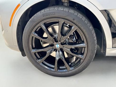 Used 2023 BMW X7 M60i w/ Executive Package AWD/4WD image 44