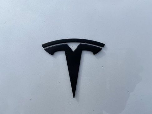 Used 2019 Tesla Model 3 Standard Range Plus image 30