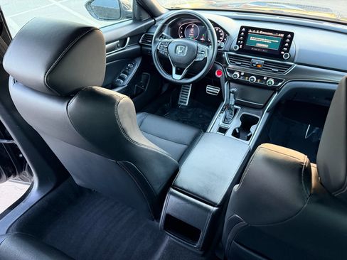 Used 2018 Honda Accord Sport image 54