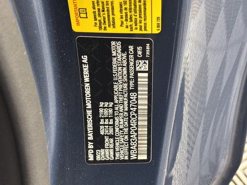 Used 2024 BMW M440i Coupe w/ Premium Package RWD image 31