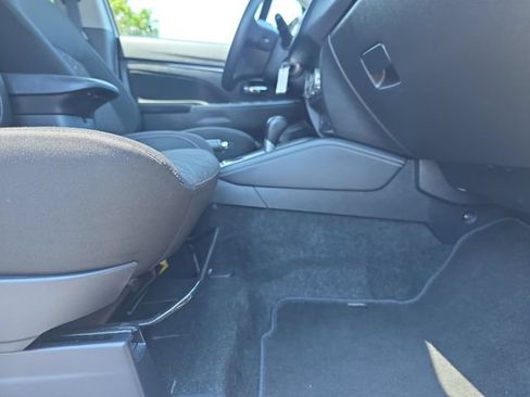 Used 2024 Mitsubishi Outlander Sport AWD image 31