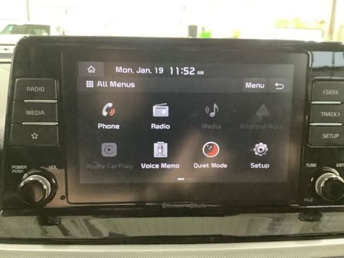 Certified 2023 Kia Seltos LX image 19