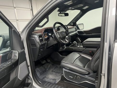 Used 2021 Ford F150 Lariat w/ Equipment Group 502A High image 20