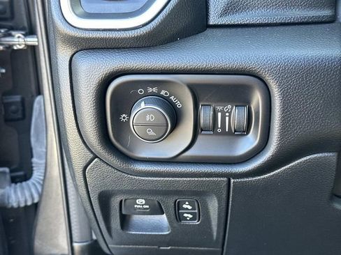 Used 2023 RAM 1500 Laramie image 29
