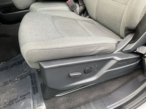 Used 2024 Ford F150 XLT w/ Tow/Haul Package image 28