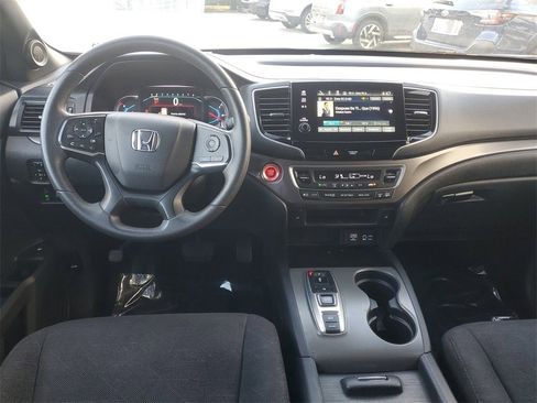 Used 2022 Honda Pilot Sport image 9