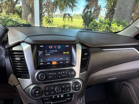 Used 2015 Chevrolet Suburban LT w/ Max Trailering Package RWD image 75