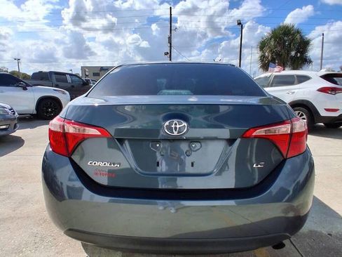 Used 2018 Toyota Corolla LE FWD image 5